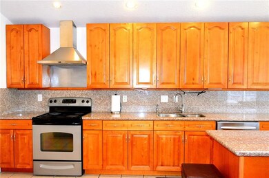 22617 Blue Fin Trail, Boca Raton, FL 33428 - photo 4