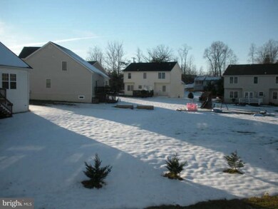 59 Babylonica Ct, Bunker Hill, WV 25413 - photo 2