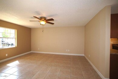 Hudson 6450 -Living Room.jpg
