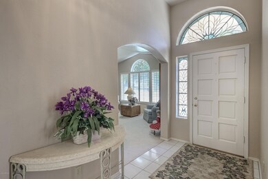 4242 E Hale St-13