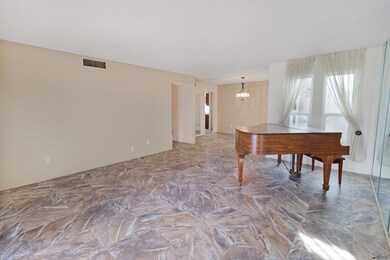 1401 E Torrey Pines Cir, Yuma, AZ 85365 - photo 3