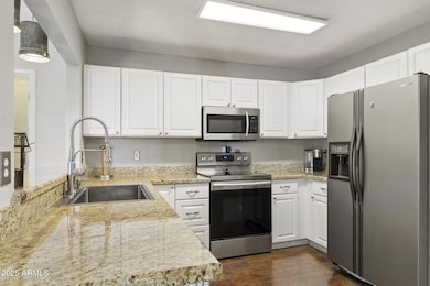 537 W Posada Ave, Mesa, AZ 85210 - photo 6