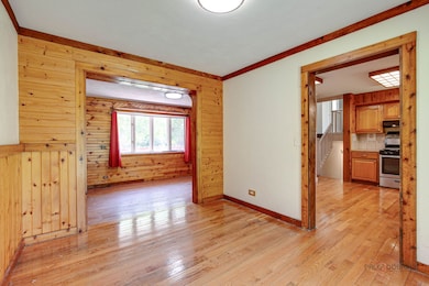 3106 13th St, Winthrop Harbor, IL 60096 - photo 5