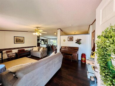 839 County Road 3592, Paradise, TX 76073 - photo 7