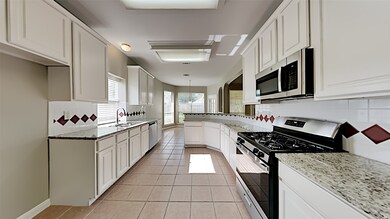 16554 Oat Mill Dr, Houston, TX 77095 - photo 5