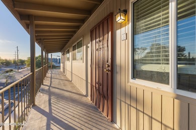 4-web-or-mls-2801 N Columbus Blvd #8- ML