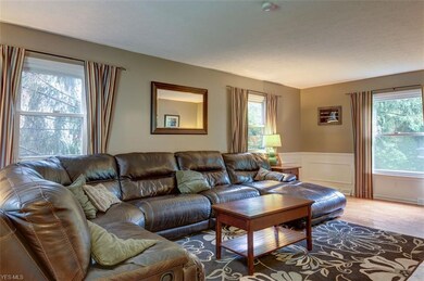 364 E Pioneer Trail, Aurora, OH 44202 - photo 6