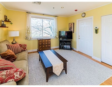 332 Jamaicaway unit 308, Jamaica Plain, MA 02130 - photo 7