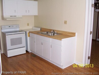 2260 Mcgill Dr, Fayetteville, NC 28305 - photo 5