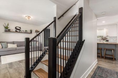 3927 Tweedsmuir Dr, Columbus, OH 43221 - photo 6