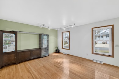 7202 Tempe Dr, Madison, WI 53719 - photo 7