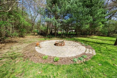 18699 Comanche Dr, South Bend, IN 46637 - photo 4