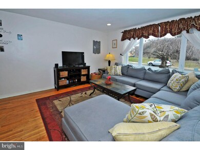 144 Rolling Hill Rd, Elkins Park, PA 19027 - photo 3