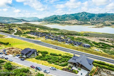 7_Aerial_1800x1200_3957435
