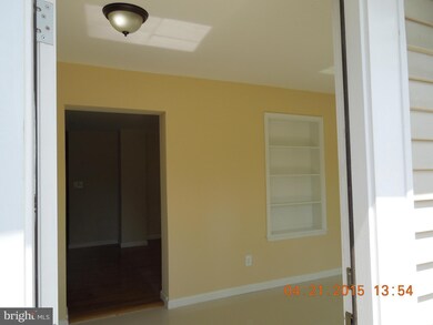 8506 Rugby Rd, Manassas Park, VA 20111 - photo 6