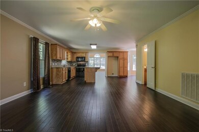 2288 Juniper Ct, Asheboro, NC 27203 - photo 5