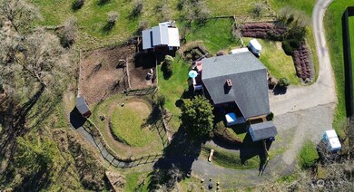 1053 Shorey Rd, Chehalis, WA 98532 - photo 4