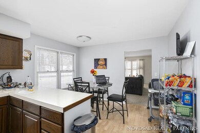#2009 - Eating Area