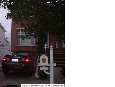 44 Sharrotts Rd, Staten Island, NY 10309 - photo 7