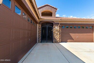 186 E Lynx Place, Chandler, AZ 85249 - photo 4