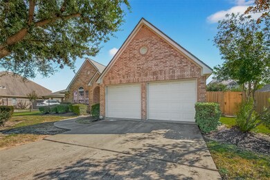 4018 Copper Creek, Baytown, TX 77521 - photo 5