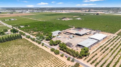 6658 S Peach Ave, Fresno, CA 93725 - photo 7