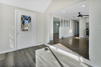 75 White St, Ludlow, MA 01056 - photo 5