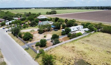 404 Azteca Ave, Donna, TX 78537 - photo 2