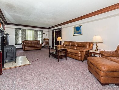 114 Albemarle Rd, Newtonville, MA 02460 - photo 6