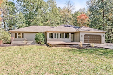 51302 Courtyard Ln, Elkhart, IN 46514 - photo 3