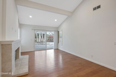 13893 Christian Barrett Dr, Moorpark, CA 93021 - photo 6