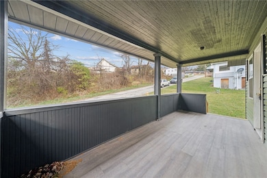 2637 Woodlawn Dr, Monroeville, PA 15146 - photo 4