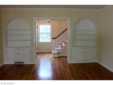 Arched built ins in the living room.