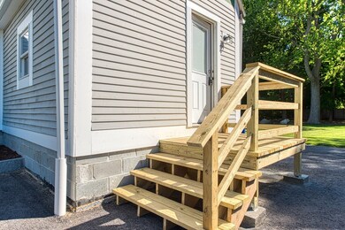 199 Howard St unit 1st Flr, Rockland, MA 02370 - photo 5