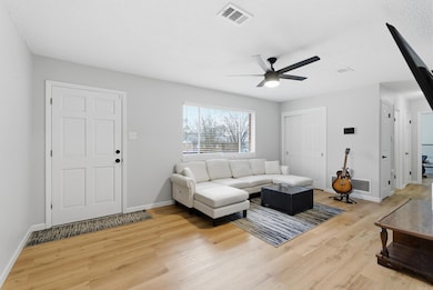 1522 Rebel Dr, Jacksonville, AR 72076 - photo 3