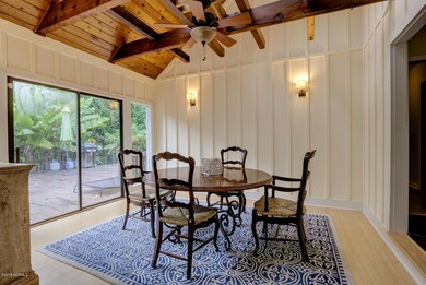 103 Bradley Pines Dr-large-005-25-3 4 5