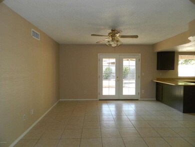 CORTEZ ST FAMILYH ROOM