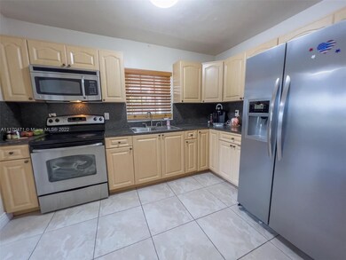 22430 SW 113th Ct, Miami, FL 33170 - photo 5