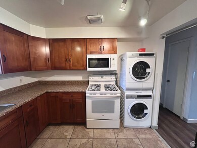 3018 W 4100 S, Salt Lake City, UT 84119 - photo 5