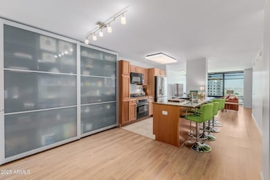 Optima Biltmore Towers unit 1125, Phoenix, AZ 85016 - photo 4