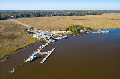 Blue-n-Hall Full Service Marina- 1 mile from Hird