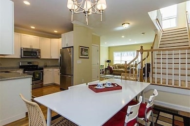 58 Prospect St unit 58, Newton, MA 02465 - photo 3