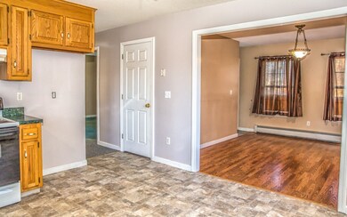 120 Cottage Rd, Enfield, CT 06082 - photo 5