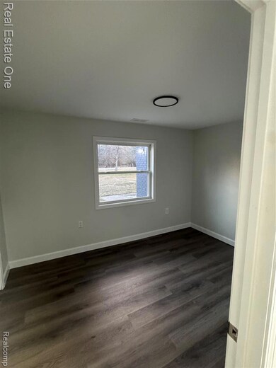 7889 Chilson Rd, Pinckney, MI 48169 - photo 5