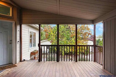 1010 Cedar Hill Ct SE, Salem, OR 97306 - photo 4