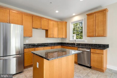 9124 Marlove Oaks Ln, Owings Mills, MD 21117 - photo 6