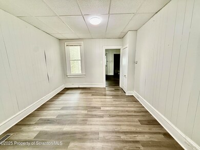 1005 Washburn St unit fl 1, Scranton, PA 18504 - photo 5