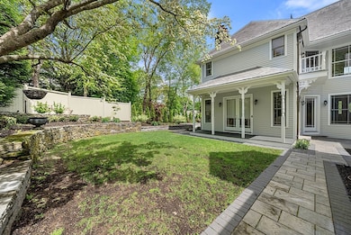 49 Longfellow Rd, Wellesley Hills, MA 02481 - photo 6