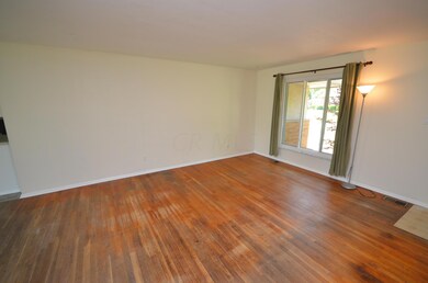 FamRoom4
