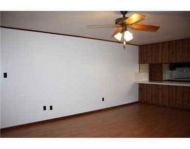 Den/Family/Great Room. Some of the panaling has be
